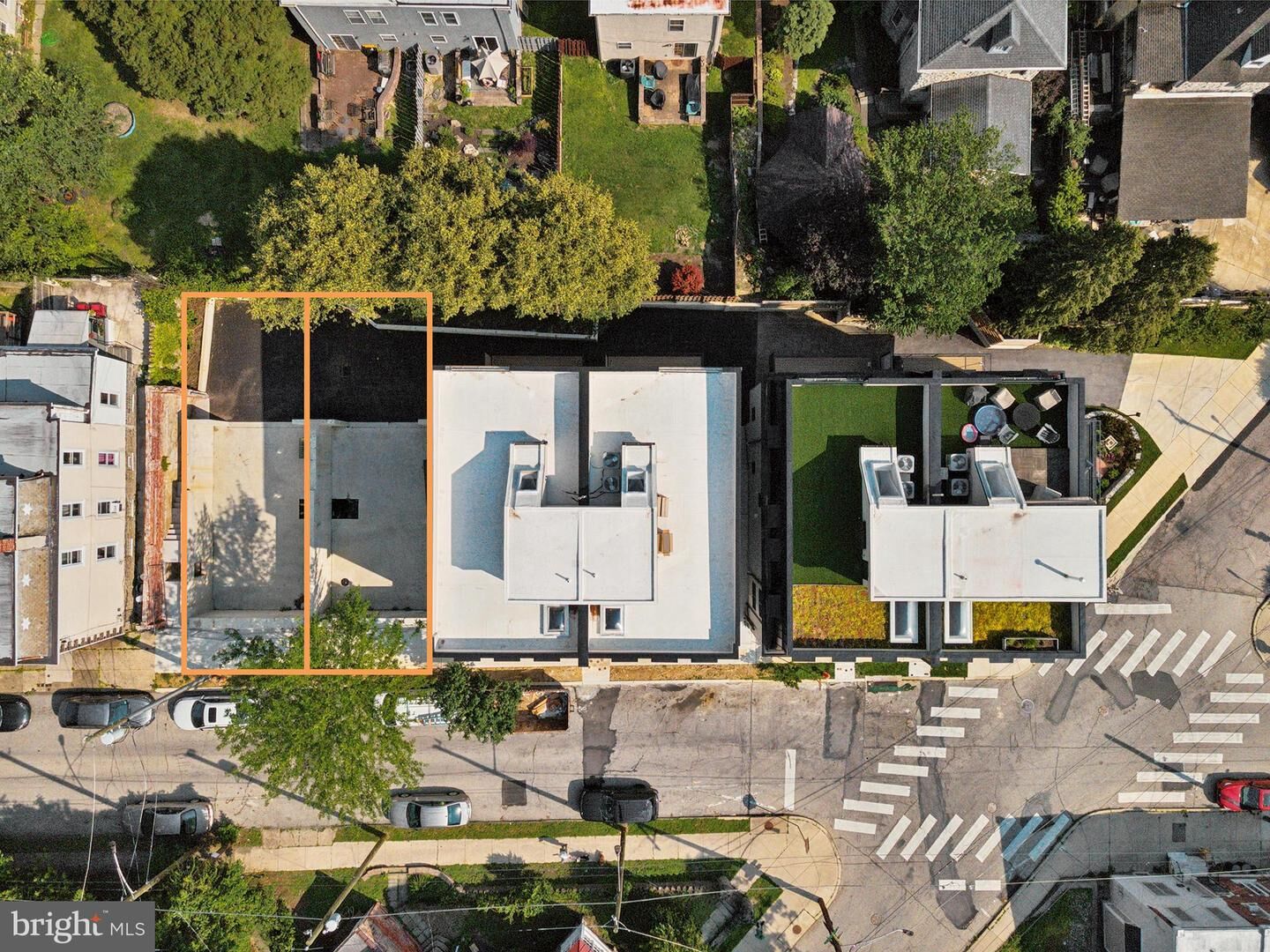 Property Photo:  210 Kalos Street  PA 19128 