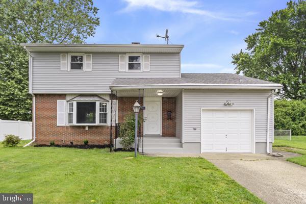 2164 Wh-Ham Square  Hamilton NJ 08690 photo