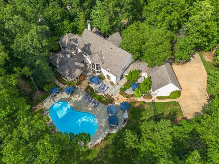 Property Photo:  7637 Bridlespur Lane  OH 43015 