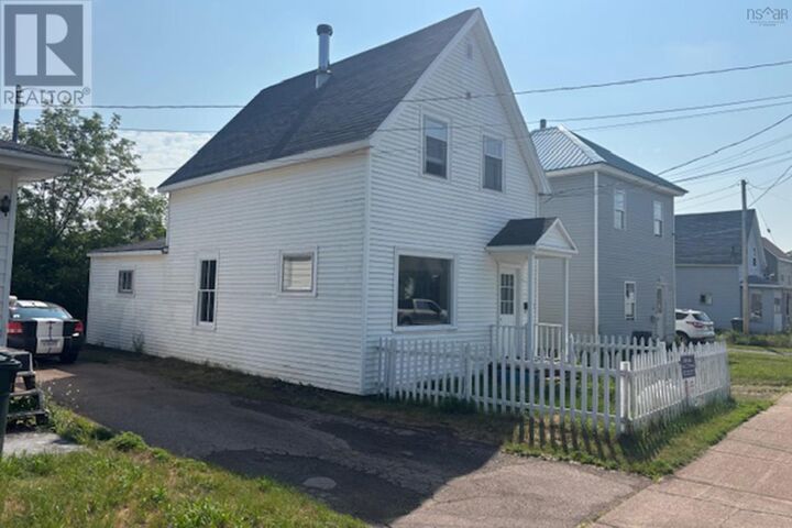 Photo de la propriété:  20 Park Street  NS B4H 2R1 