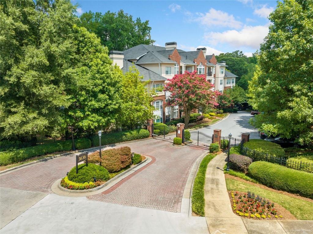 Property Photo: 3636 Habersham Rd 2207 GA 30305