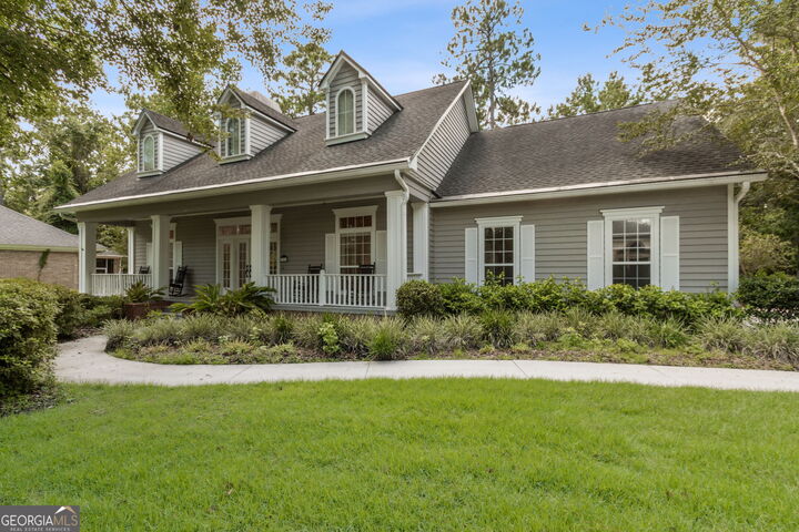 Property Photo:  301 Aster Place  GA 31558 