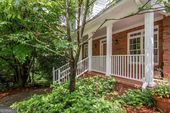 Property Photo:  127 Chestnut Lane  GA 30606 