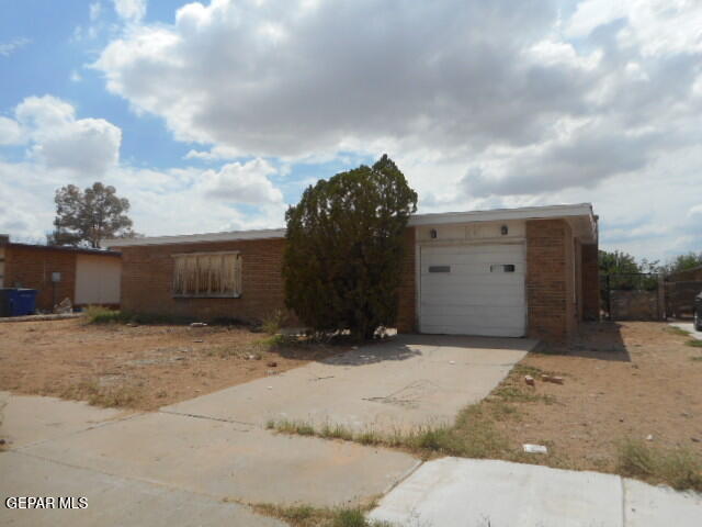 Property Photo:  3453 Wayside Street  TX 79936 