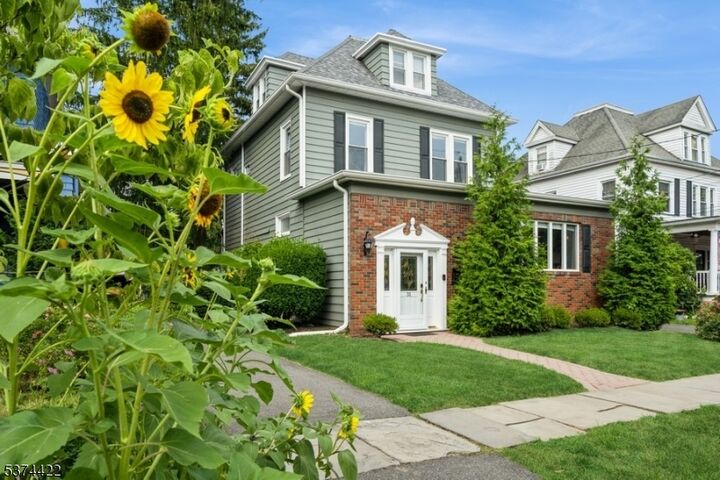 31 Benson St  Bloomfield Twp. NJ 07003 photo