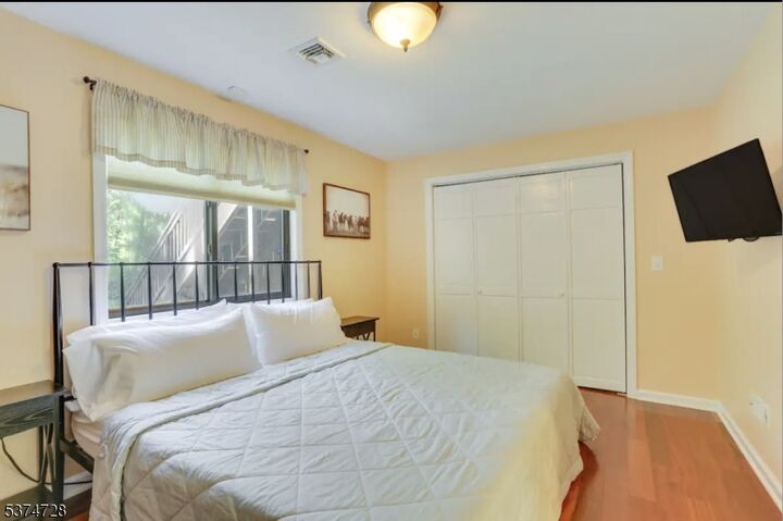 Property Photo: 1 Arnold Palmer Ct NJ 07462