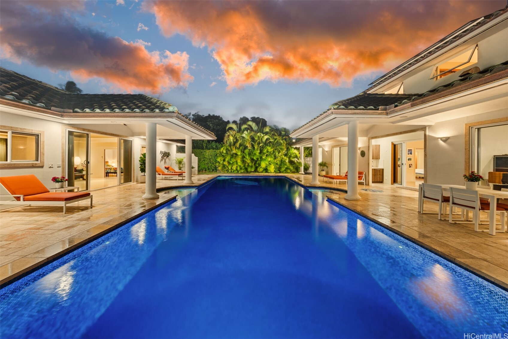 Property Photo: 11 Niuhi Street HI 96821