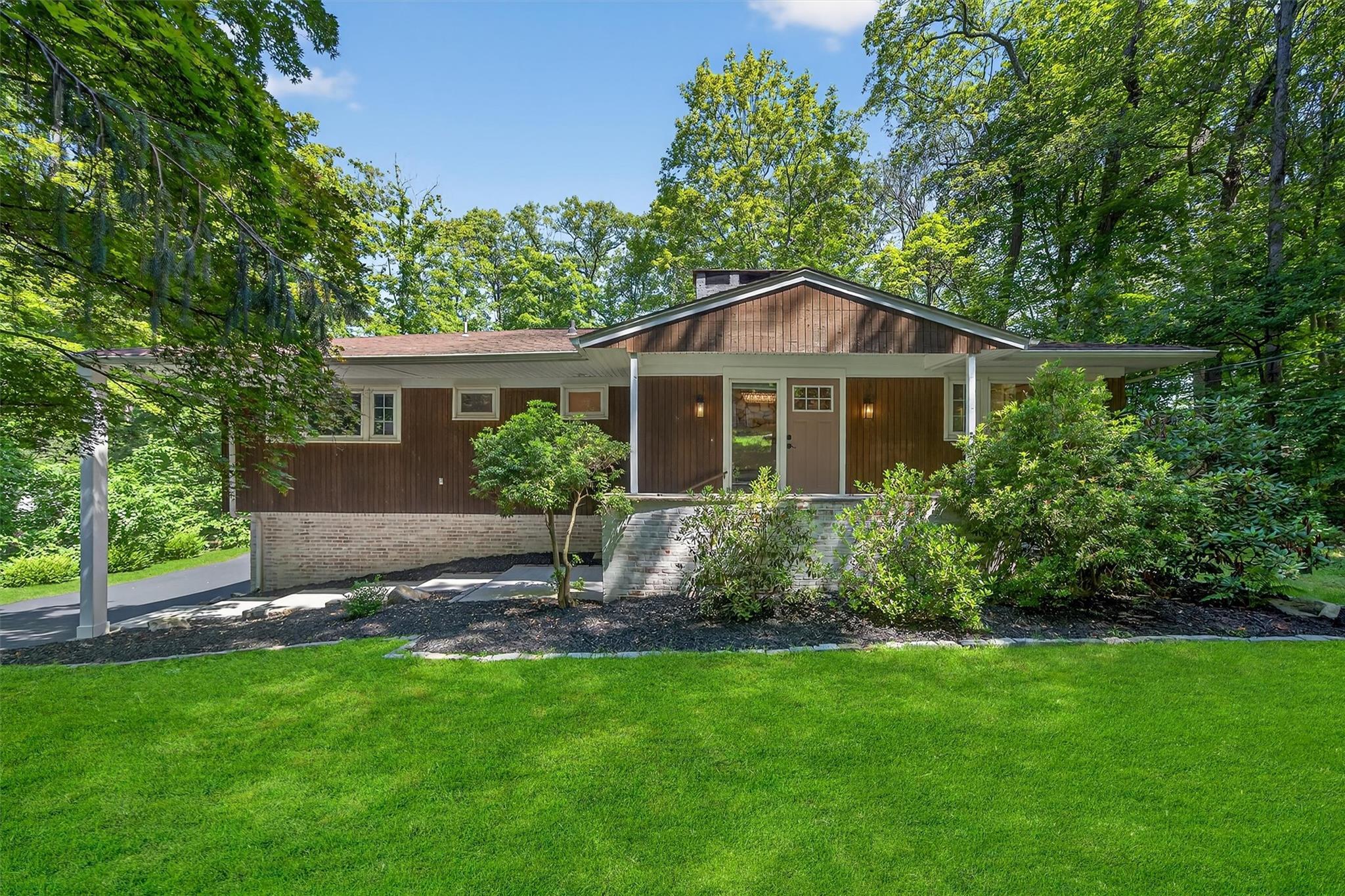 63 Fawn Hill Road  Tuxedo Park NY 10987 photo
