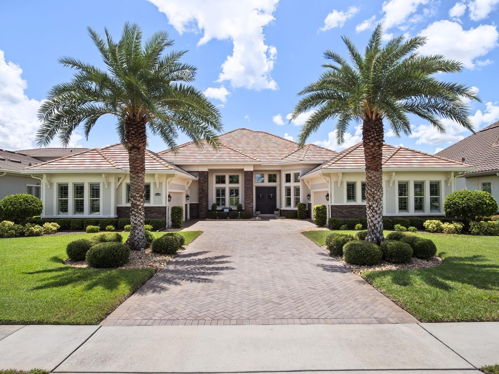 Property Photo: 14640 Pylon Court FL 34787
