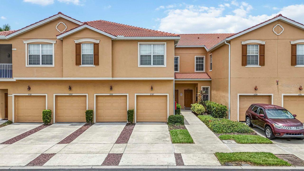 Property Photo: 3787 Parkridge Circle FL 34243