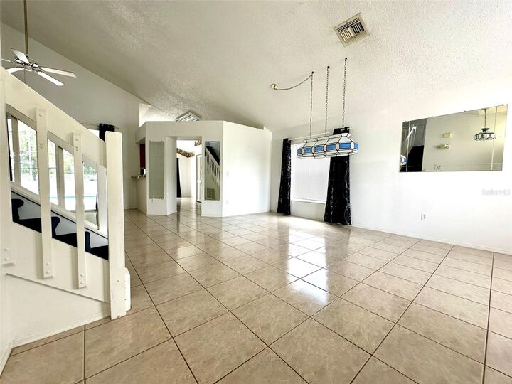 Property Photo: 2519 Chatham Circle FL 34746