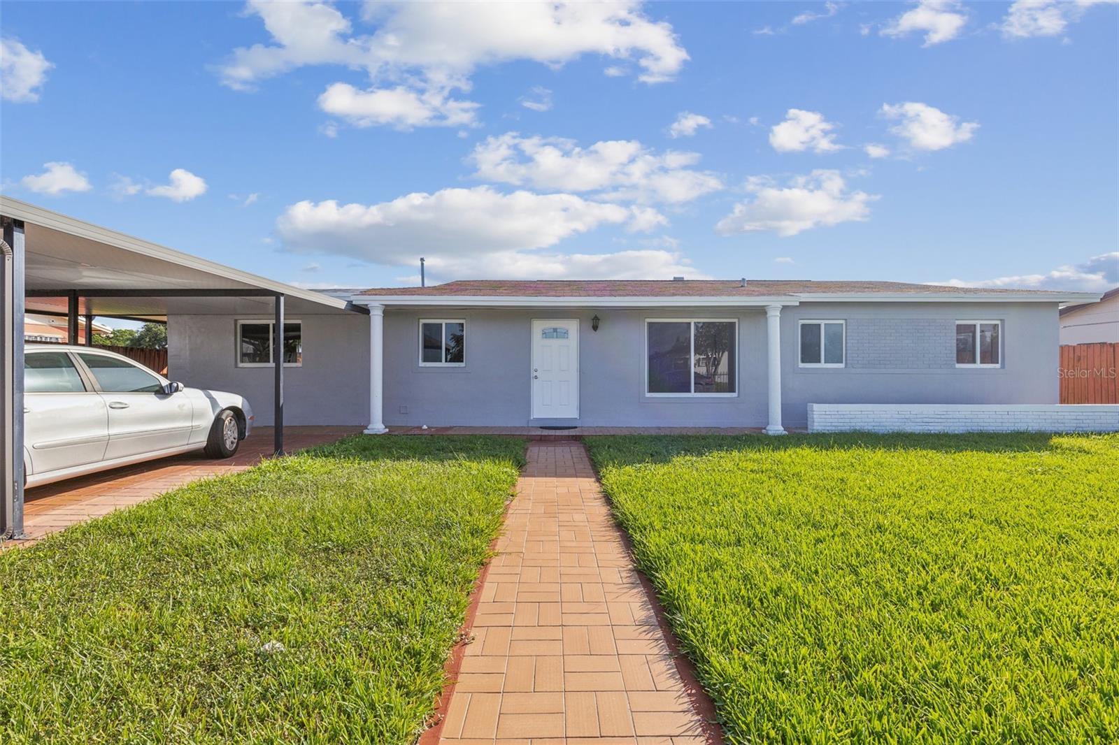 Property Photo: 10471 SW 141 Street FL 33176