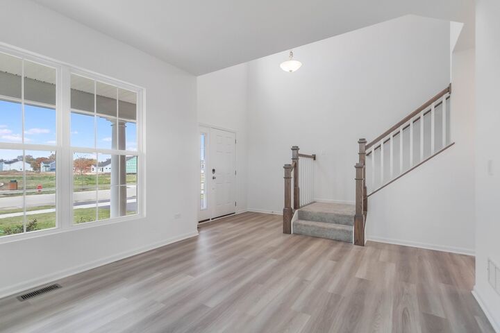 Property Photo:  167 Piper Glen Avenue  IL 60543 