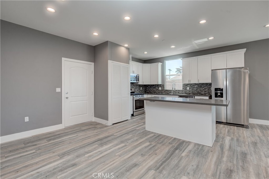 Property Photo: 3626 S Cimarron Street CA 90018