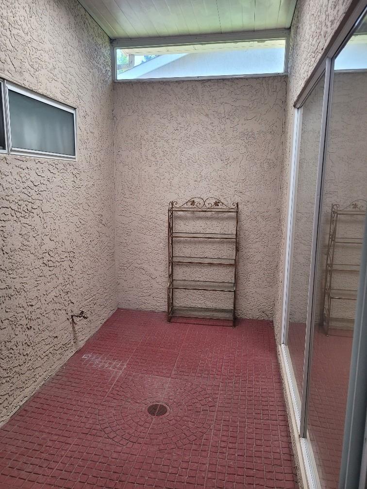 Property Photo: 7407 Sunborough Lane CA 95828