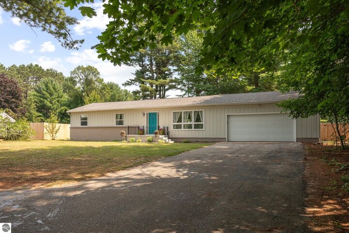 1970 South Long Lake Road  Traverse City MI 49685 photo