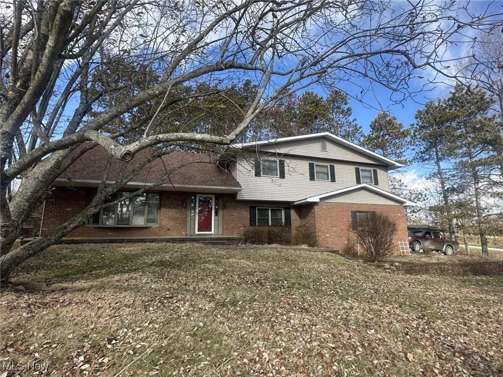 Property Photo:  2695 Ash Meadows Boulevard  OH 43701 