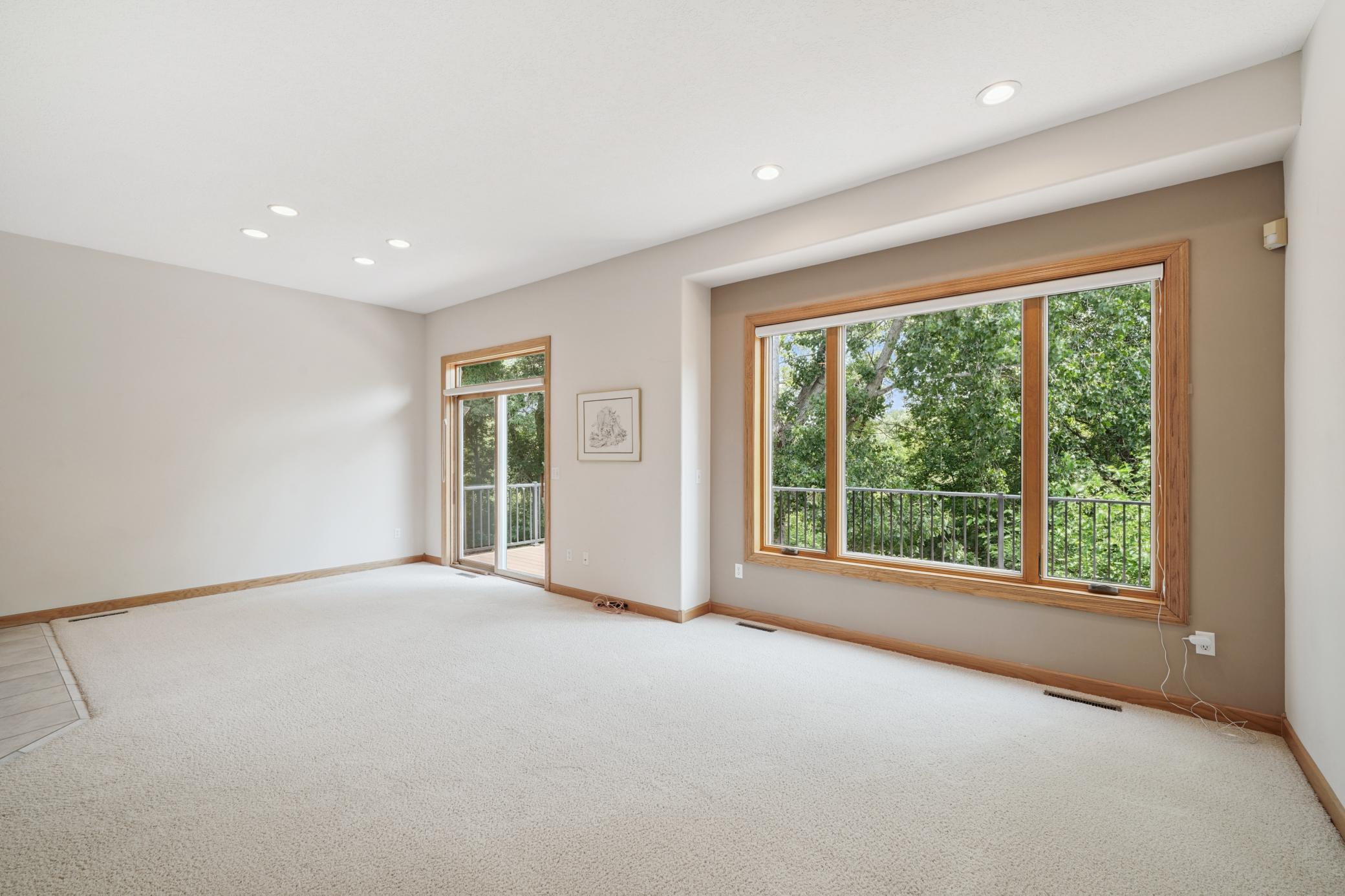 Property Photo:  4354 Priorwood Street SE  MN 55372 