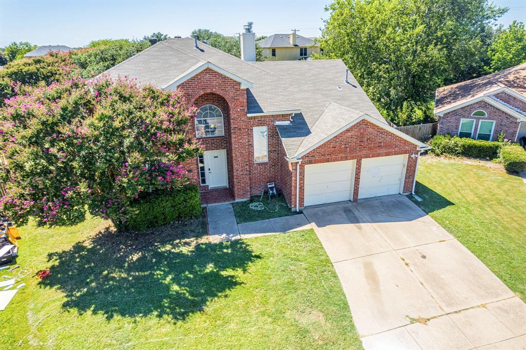 Property Photo:  6200 Woolwich Drive  TX 76001 