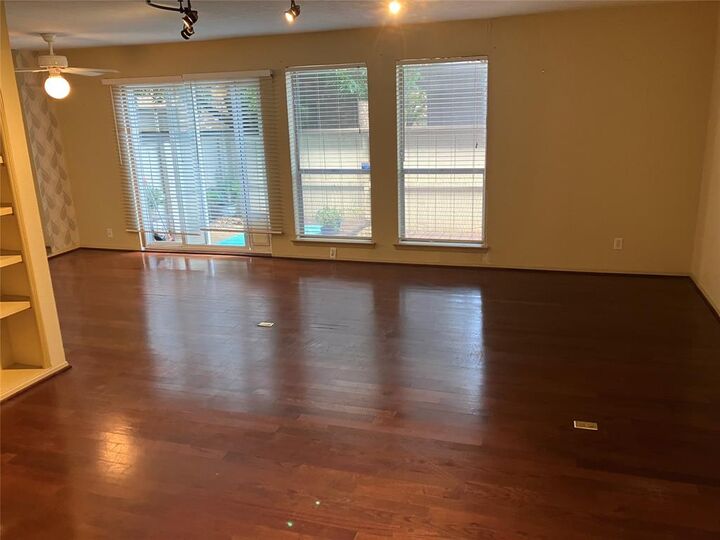 Property Photo:  6036 Birchbrook Drive 131  TX 75206 