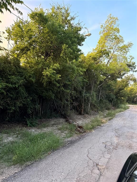 Property Photo:  4331 Memory Lane Boulevard  TX 75241 