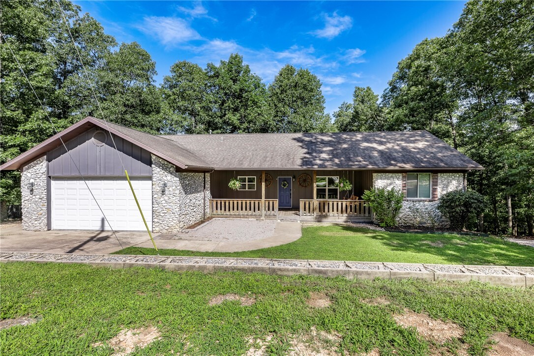 Property Photo: 32 Saint Austell Drive AR 72714