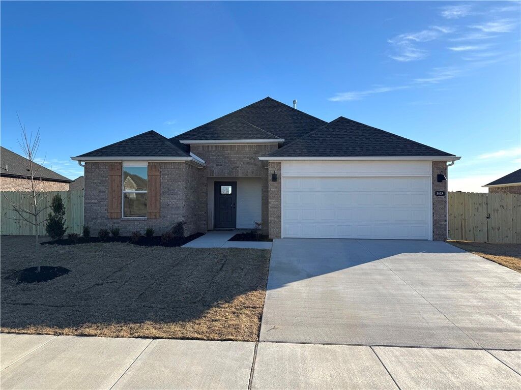 Property Photo: 548 N McLeod Drive AR 72730