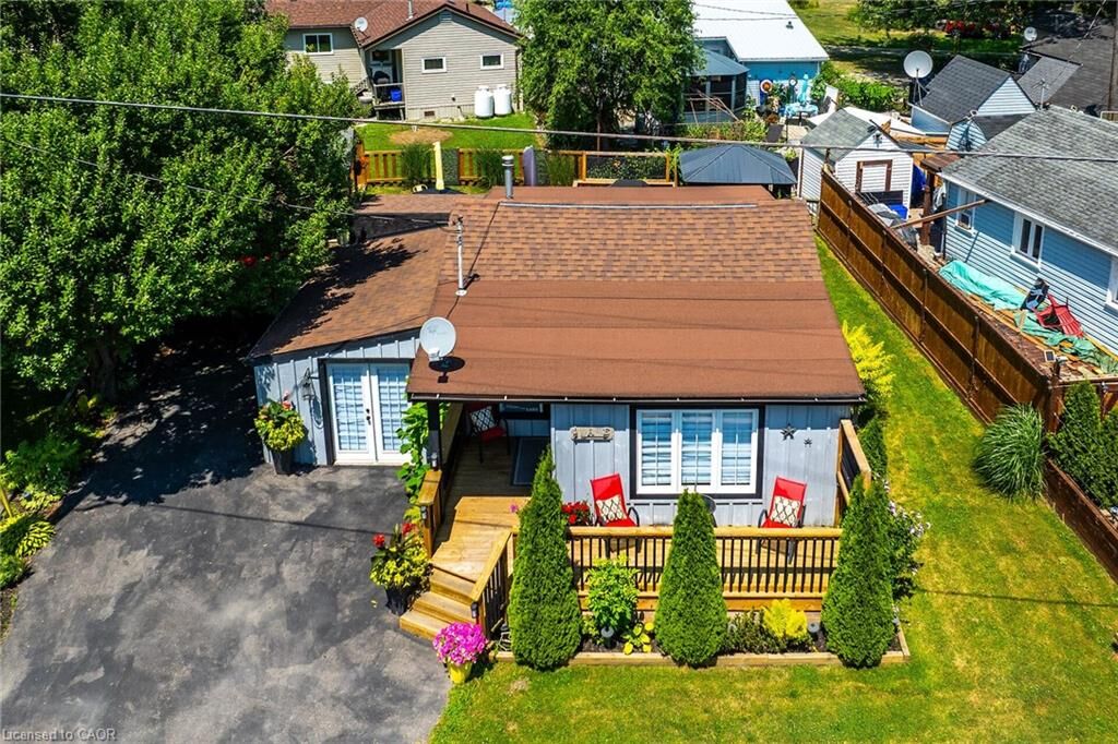 Property Photo: 1023 Lakeshore Road ON N0A 1P0