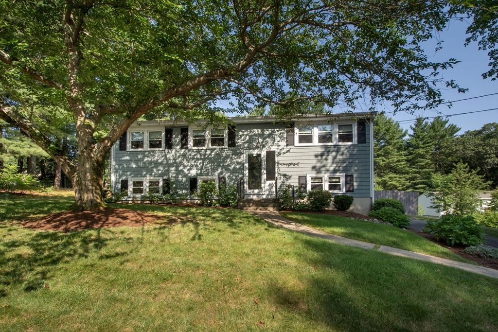 Property Photo:  18 Howland Cir  MA 02072 