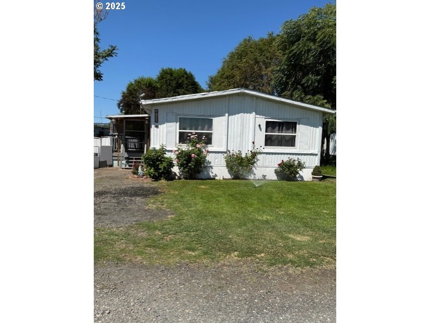 Property Photo:  105 Shepler St 46  WA 98617 