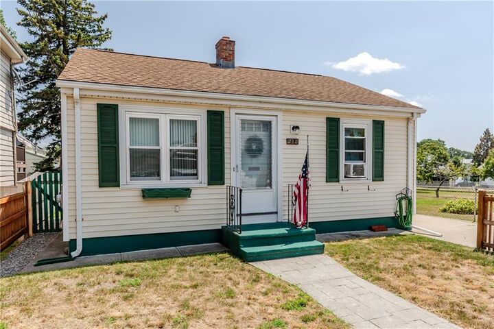 218 South Hull Street  East Providence RI 02914 photo