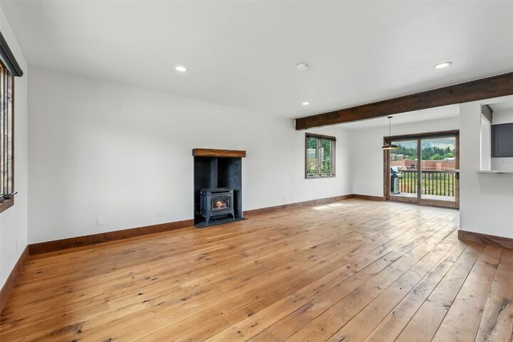 Property Photo:  815 Summit Drive  CO 80435 