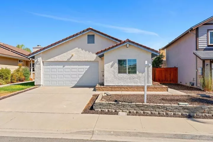 Property Photo:  2412 Heatherwood Court  CA 92026 