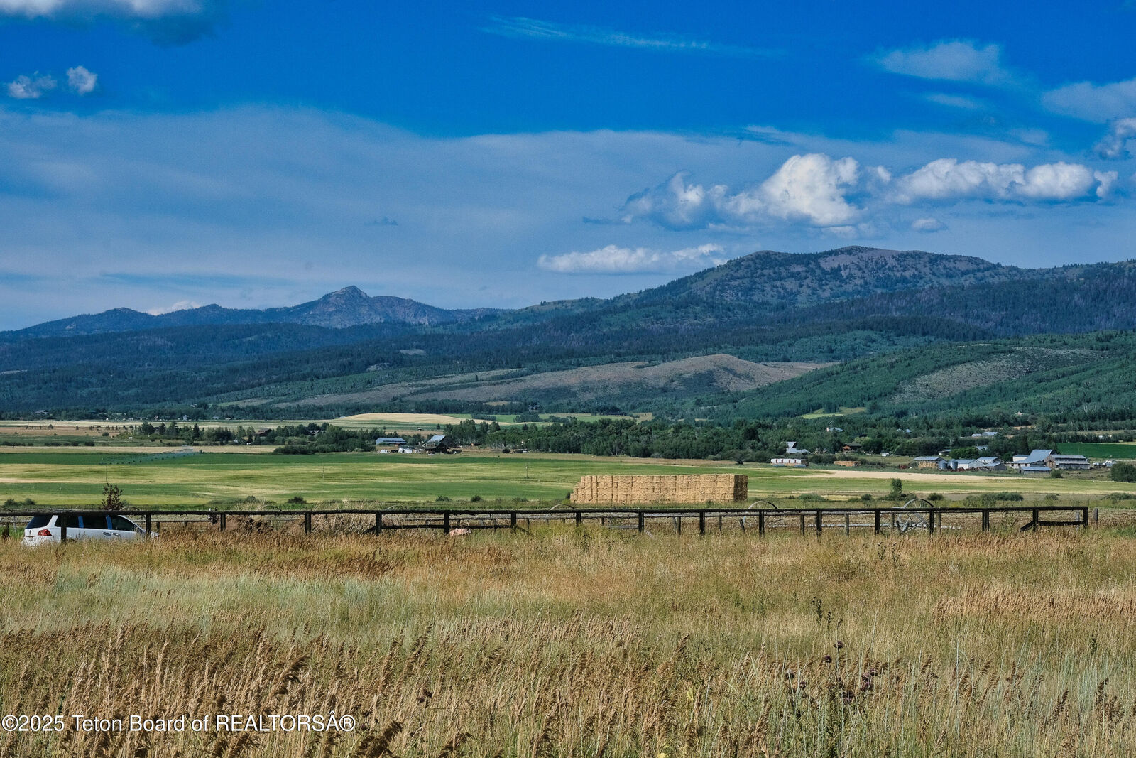 Property Photo:  1570 Larsen Lane  ID 83422 