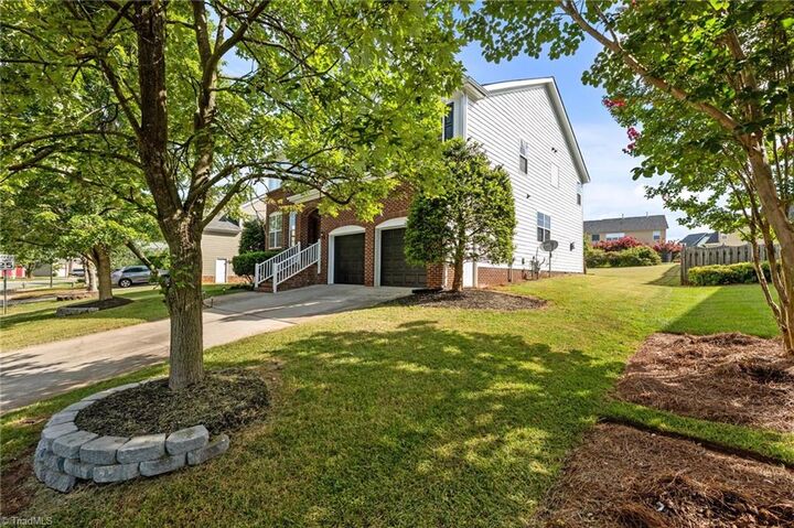 Property Photo: 4581 Worthing Chase Drive NC 27406