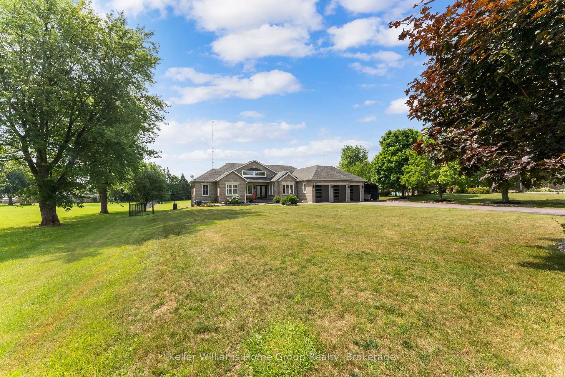 Property Photo: 89 Hurd Street ON L1H 0M3
