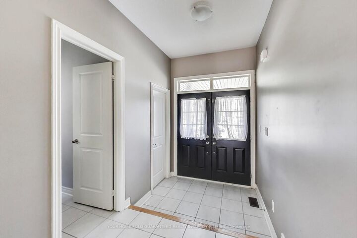 Property Photo:  64 Barrow Avenue  ON L3Z 0W1 