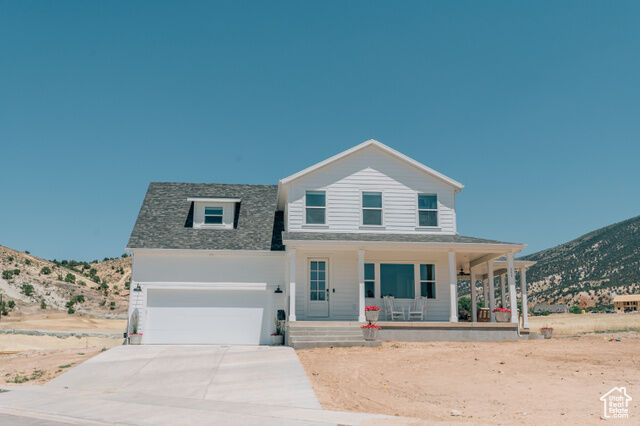 Property Photo: 565 E 100 N UT 84642
