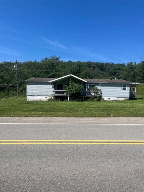 Property Photo: 753 N Main Street PA 15342