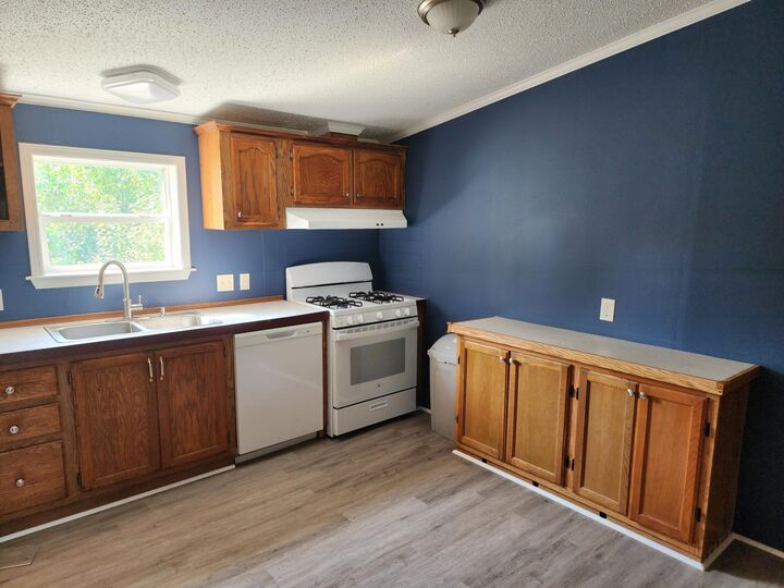 Property Photo: 821 N Western Avenue MI 49721