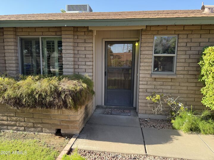 Property Photo: 905 W Mission Drive AZ 85225