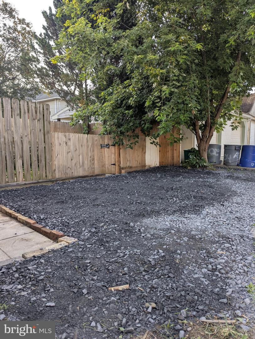 Property Photo: 211 W Simpson Street PA 17055
