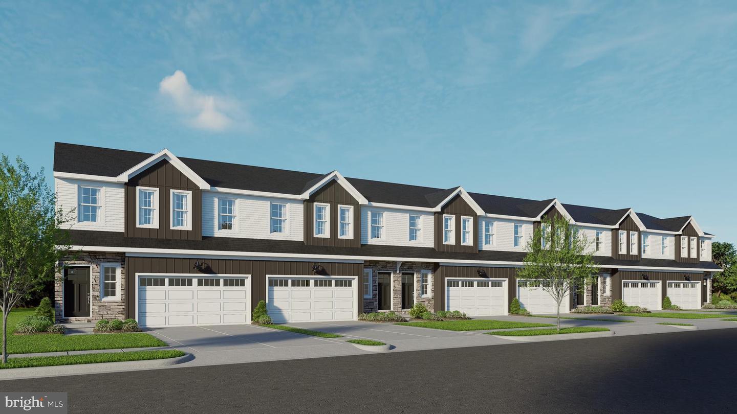 7847 Oak Brook Drive  Harrisburg PA 17112 photo