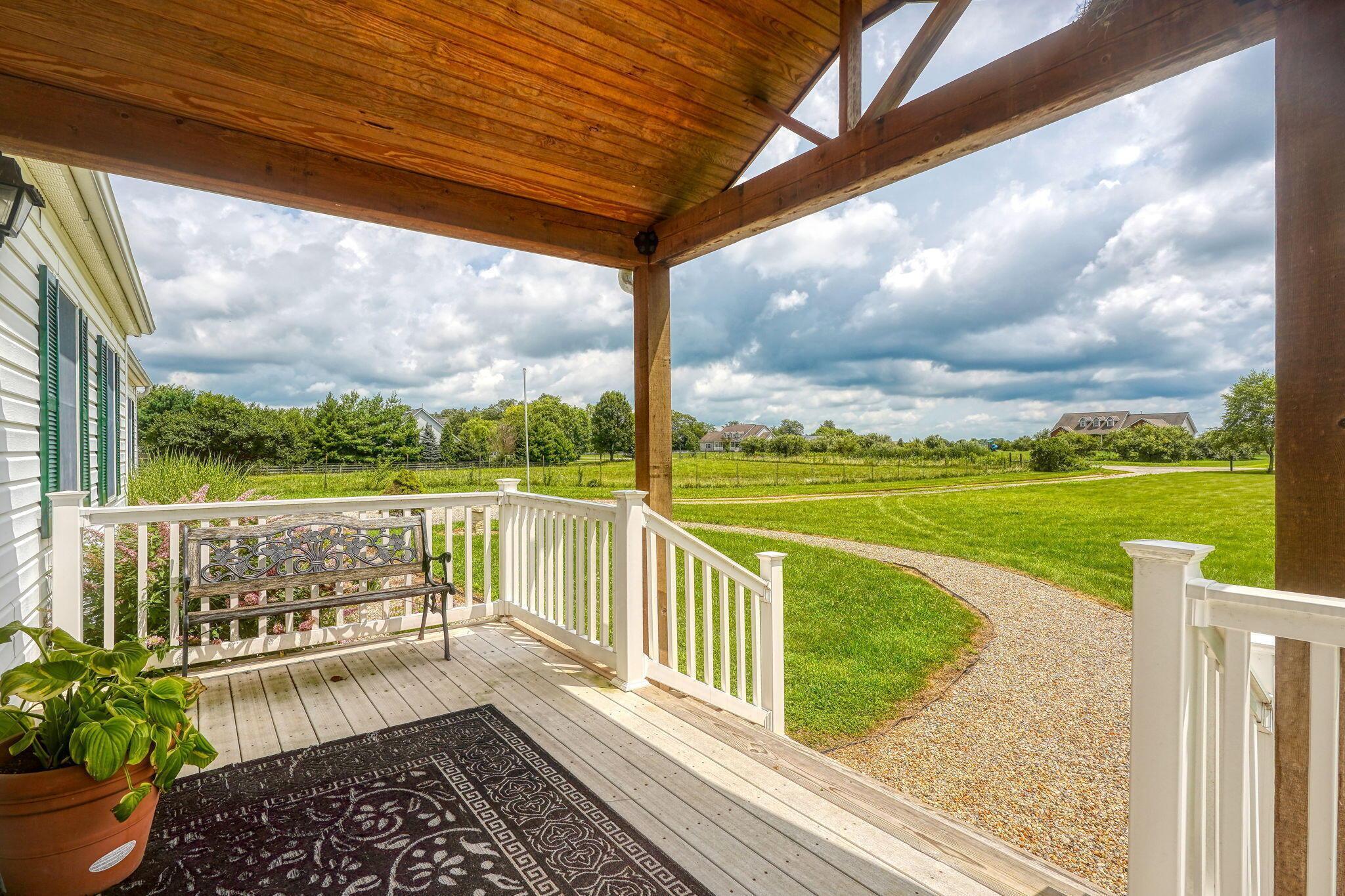 Property Photo: 19497 Jones Road OH 43143