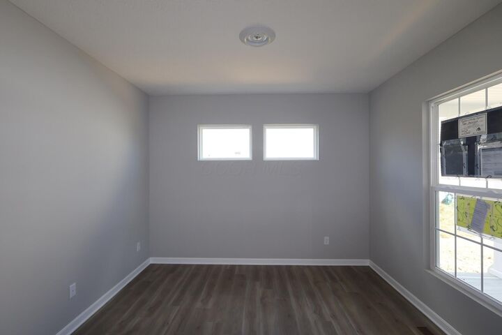 Property Photo: 214 Isleta Drive OH 43062
