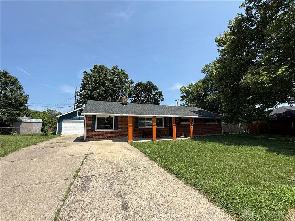 Property Photo: 4732 Rexwood Drive OH 45439