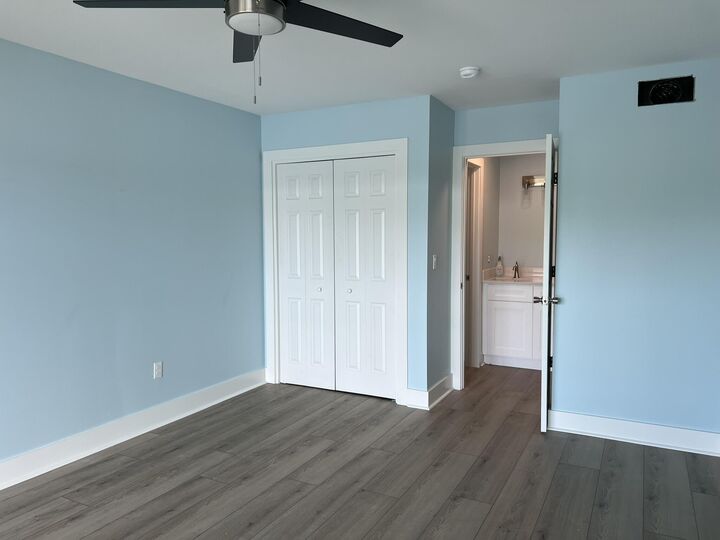 Property Photo:  210 Pelham Road 111B  FL 32547 