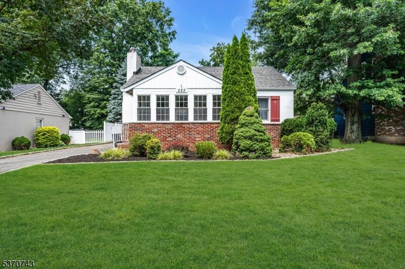 Property Photo: 225 Brook Ave NJ 07060