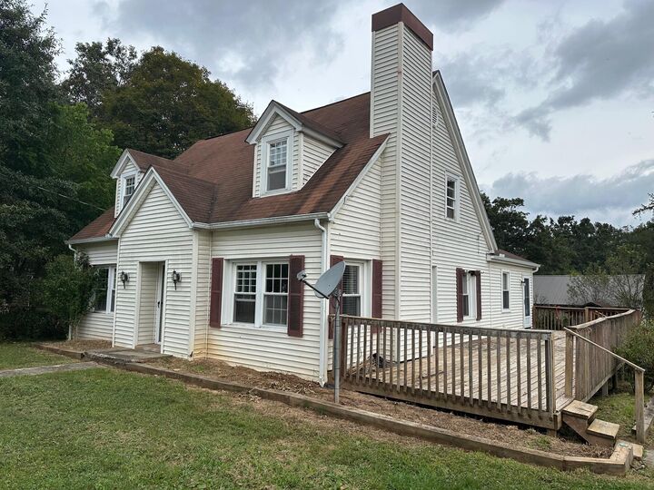 Property Photo: 6923 Shoestring Trl WV 24991