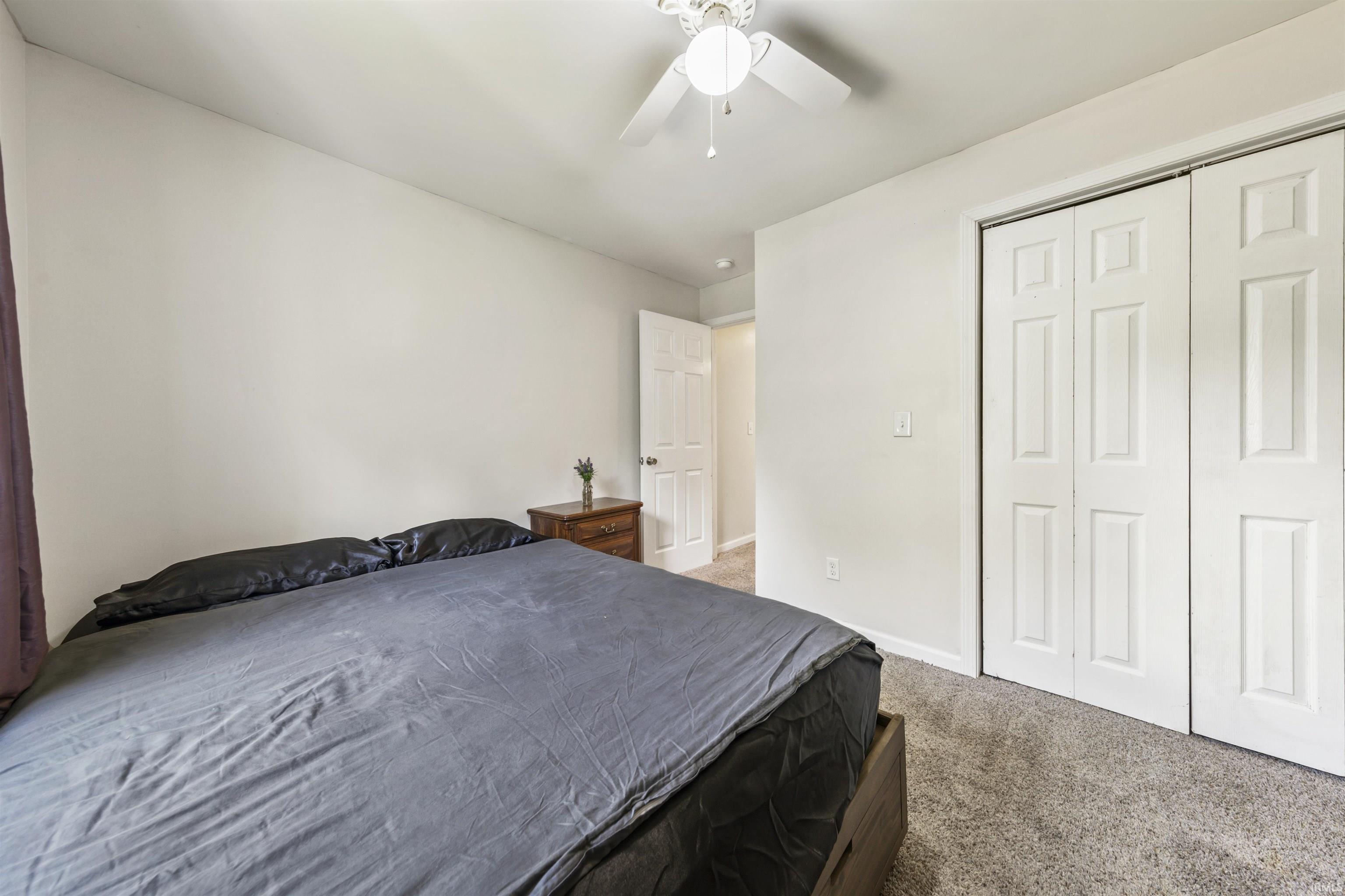 Property Photo: 803 W Idlewild Drive IN 47710
